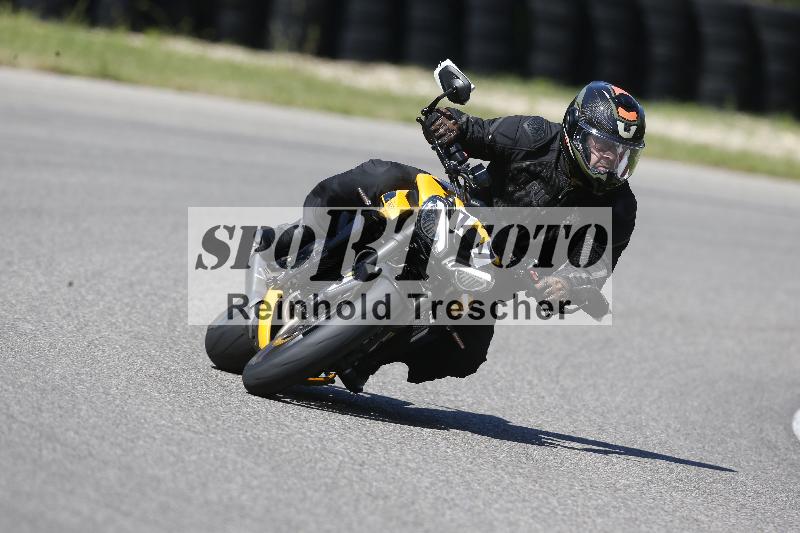 /Archiv-2025/48 25.08.2025 Cornu Master School ADR/gruen-vert/17